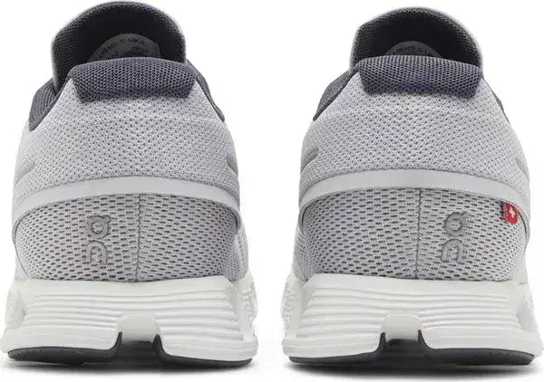 On Running Cloud 5 Glacier White On Running - Shoe size: UK 7 Sneakers | Shop From The Mirage