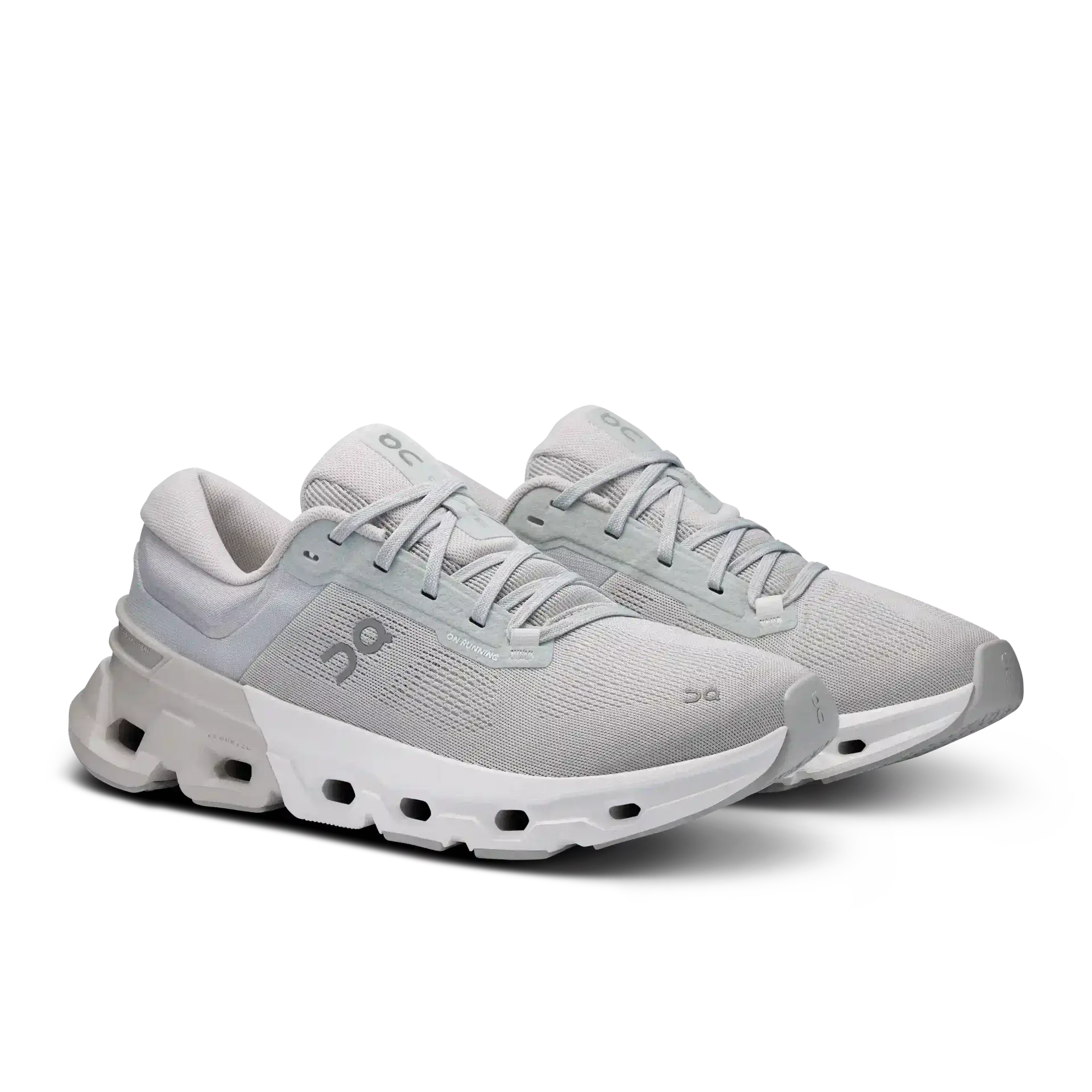 On Running Cloudflyer 5 Glacier Wolf On Running - Shoe size: UK 7 Sneakers | Shop From The Mirage