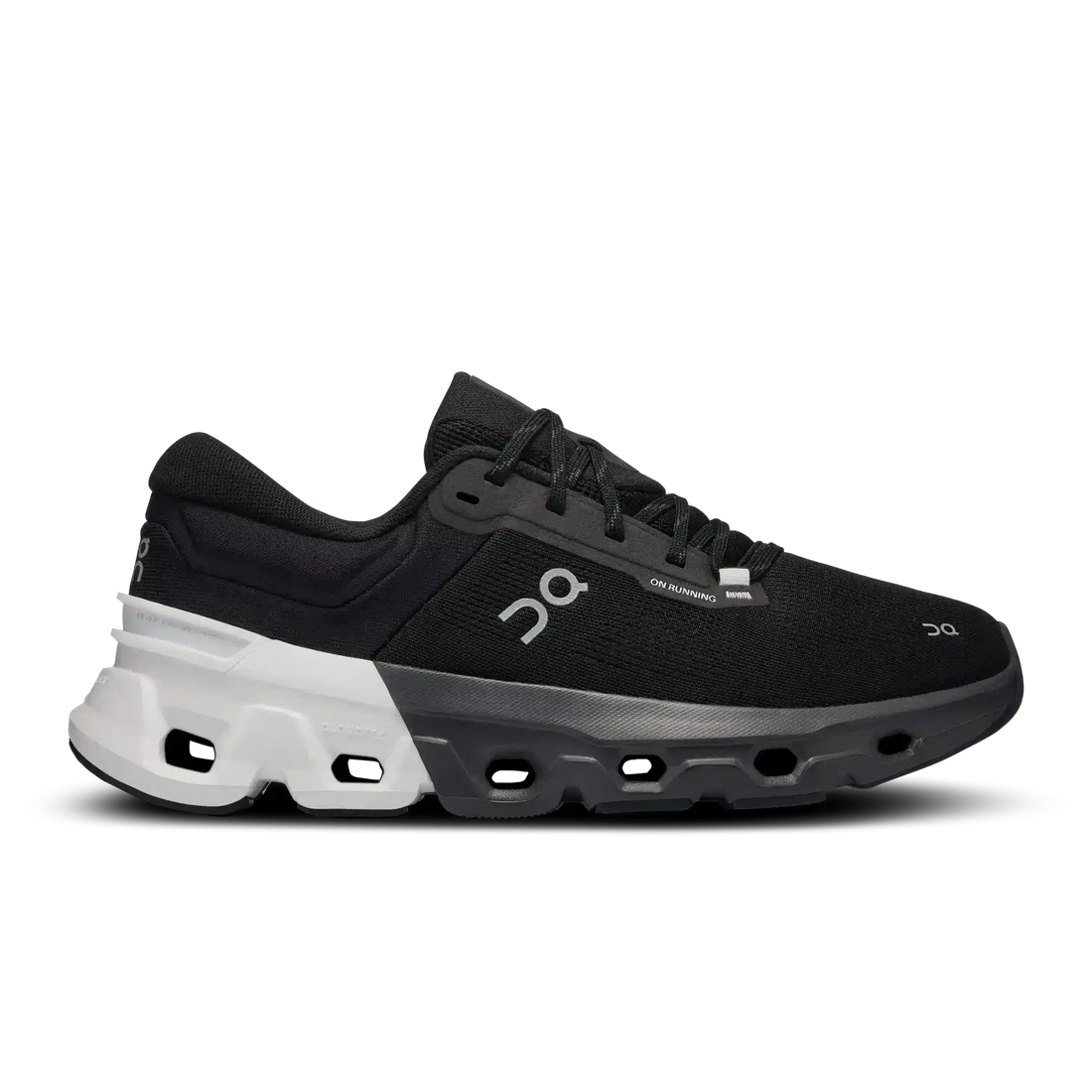 On Running Cloudflyer 5 Black White On Running - Shoe size: UK 7 Sneakers | Shop From The Mirage