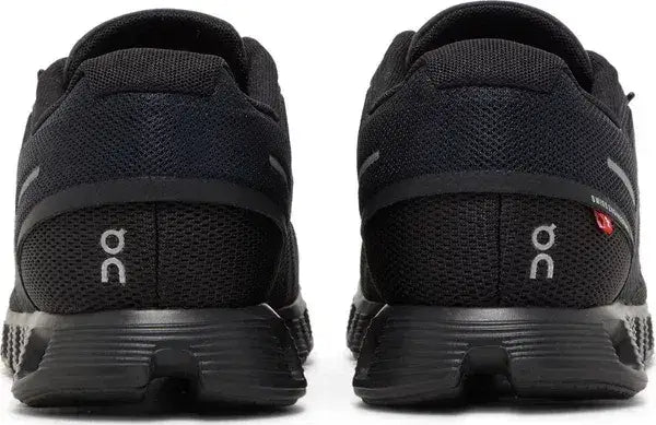 On Running Cloud 5 All Black On Running - Shoe size: UK 7 Sneakers | Shop From The Mirage