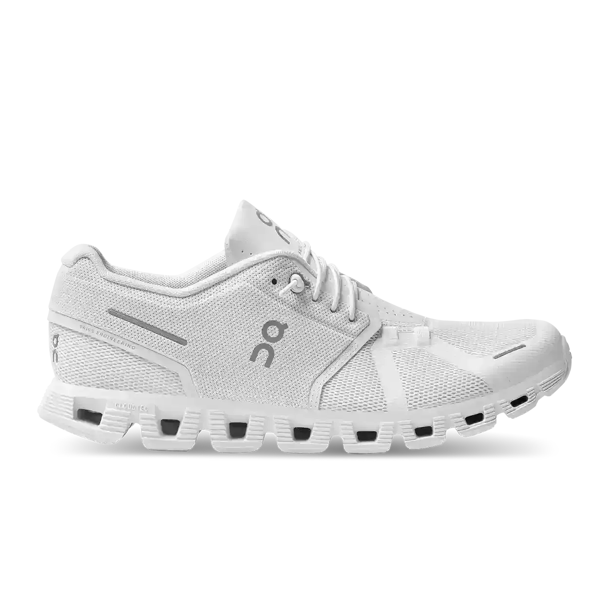 On Running Cloud 5 Undyed White On Running - Shoe size: UK 7 Sneakers | Shop From The Mirage
