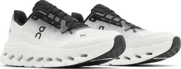 On Running Cloud Tilt Black Ivory On Running - Shoe size: UK 7 Sneakers | Shop From The Mirage