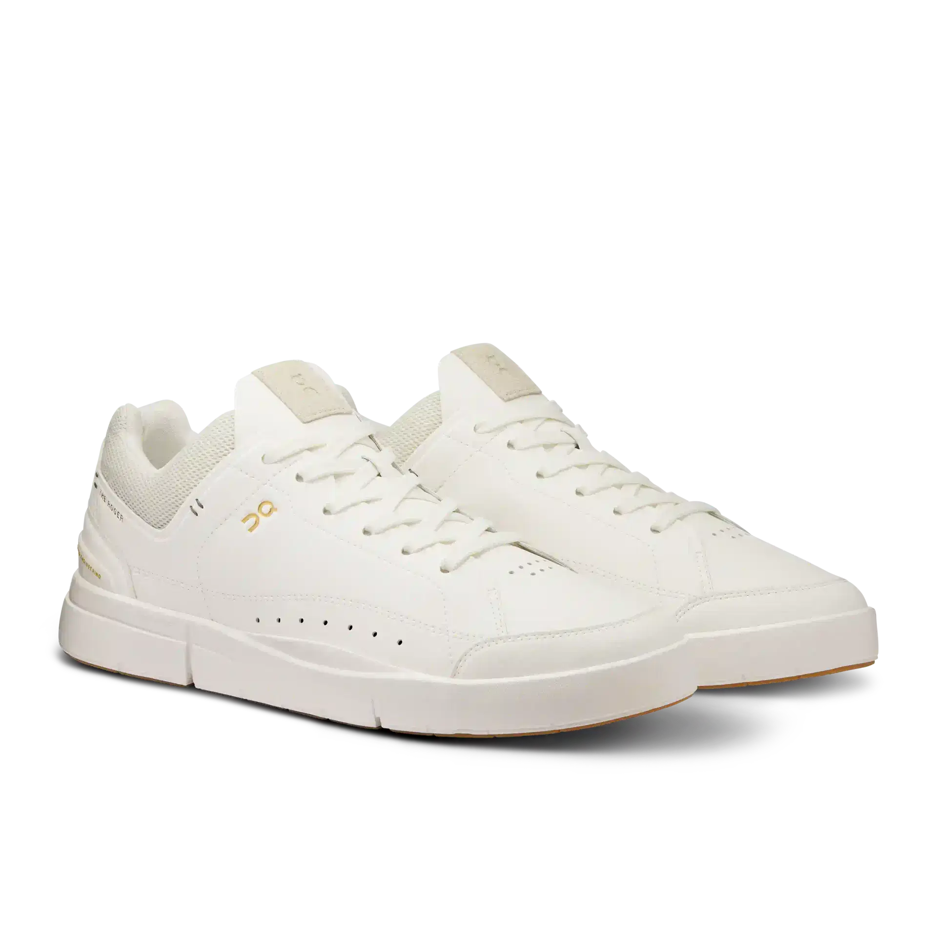 On Running THE ROGER Centre Court White Gum On Running - Shoe size: UK 7 Sneakers | Shop From The Mirage
