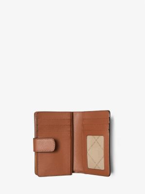 Medium cross-grain leather wallet