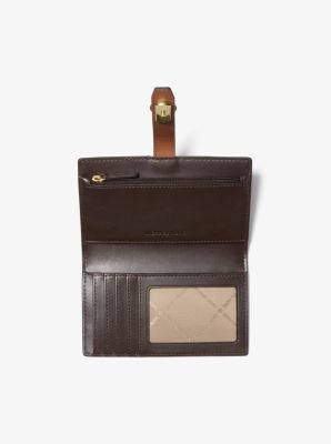 Greenwich medium wallet with brand logo