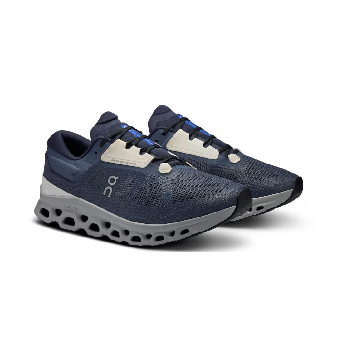 On Running Cloudstratus 3 Metal Glacier
