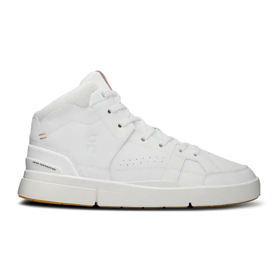 On Running THE ROGER Clubhouse Mid White Sandstone On Running - Shoe size: UK 7 Sneakers | Shop From The Mirage