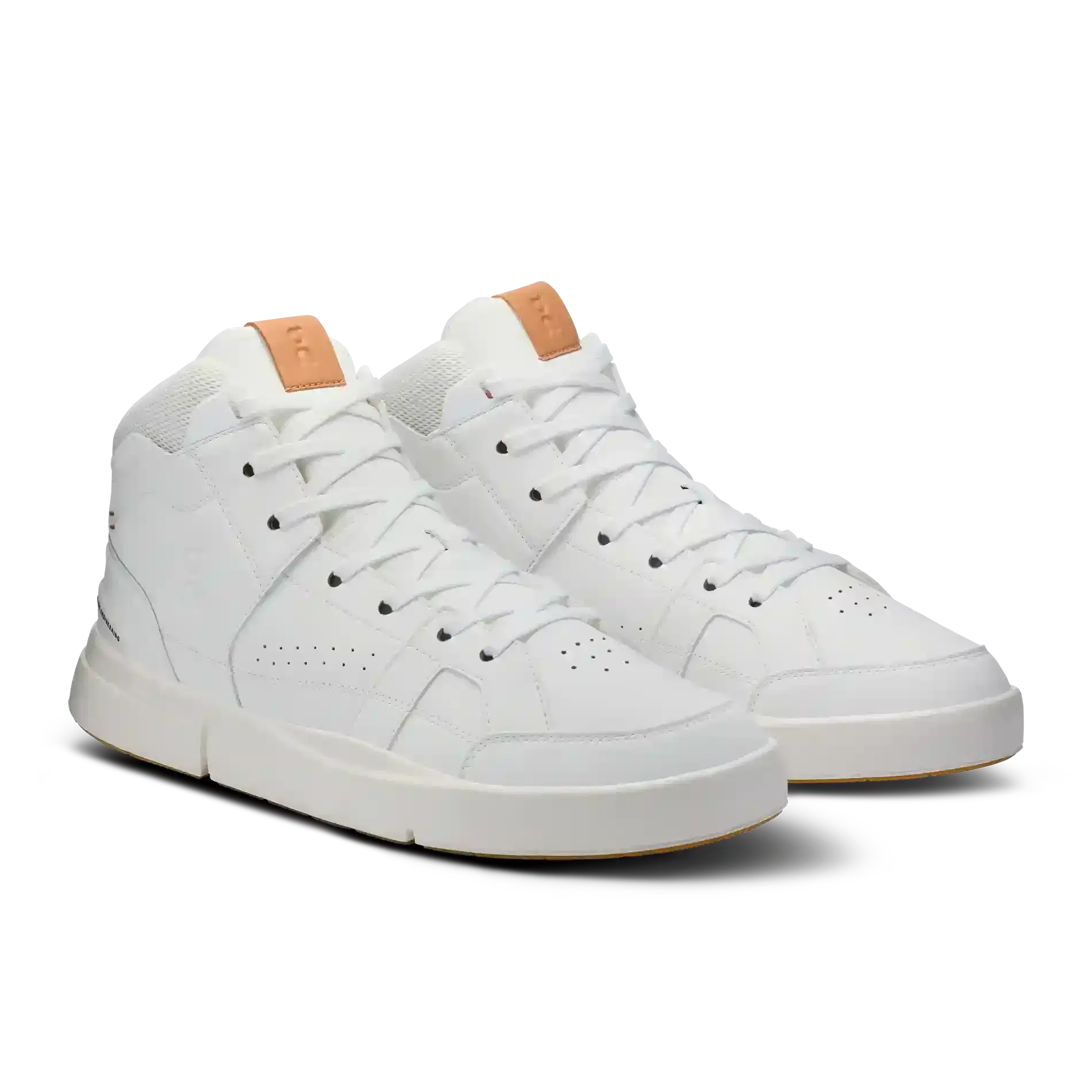 On Running THE ROGER Clubhouse Mid White Sandstone On Running - Shoe size: UK 7 Sneakers | Shop From The Mirage