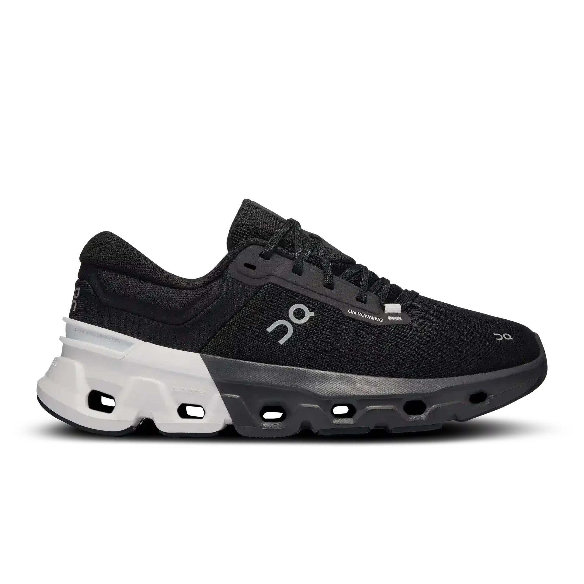 On Running Cloudflyer 5 Black White On Running - Shoe size: UK 7 Sneakers | Shop From The Mirage