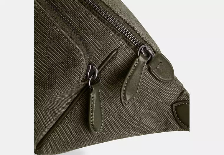 League Belt Bag In Signature Canvas Jacquard
