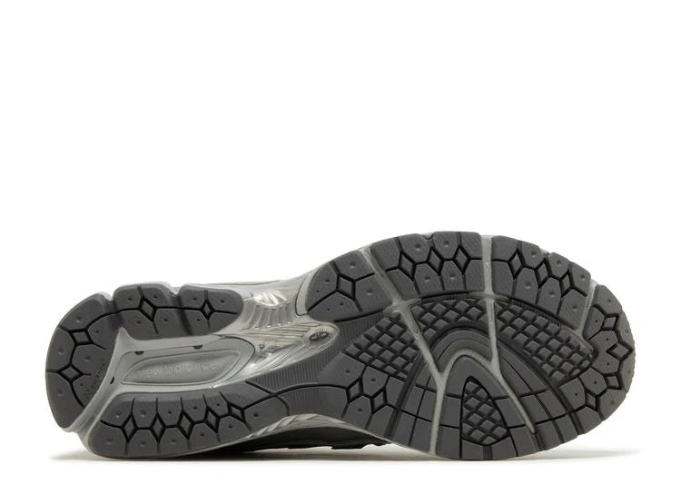 NEW BALANCE 1906R HARBOR GREY