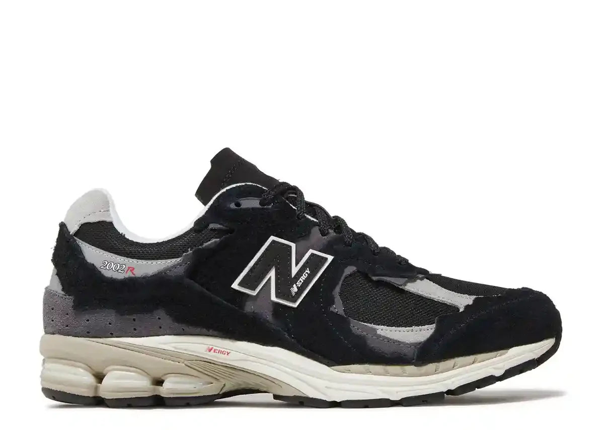 NEW BALANCE 2002R PROTECTION PACK BLACK GREY