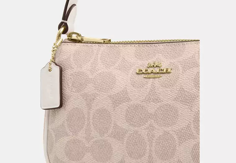 Nolita 19 In Signature Canvas