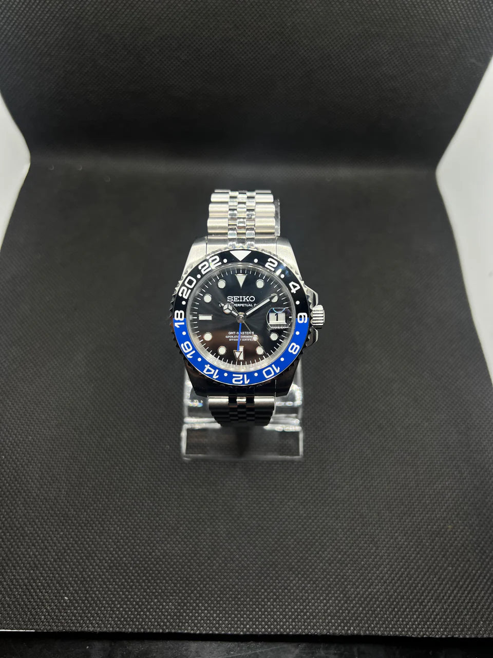 SEIKO MOD BATGIRL