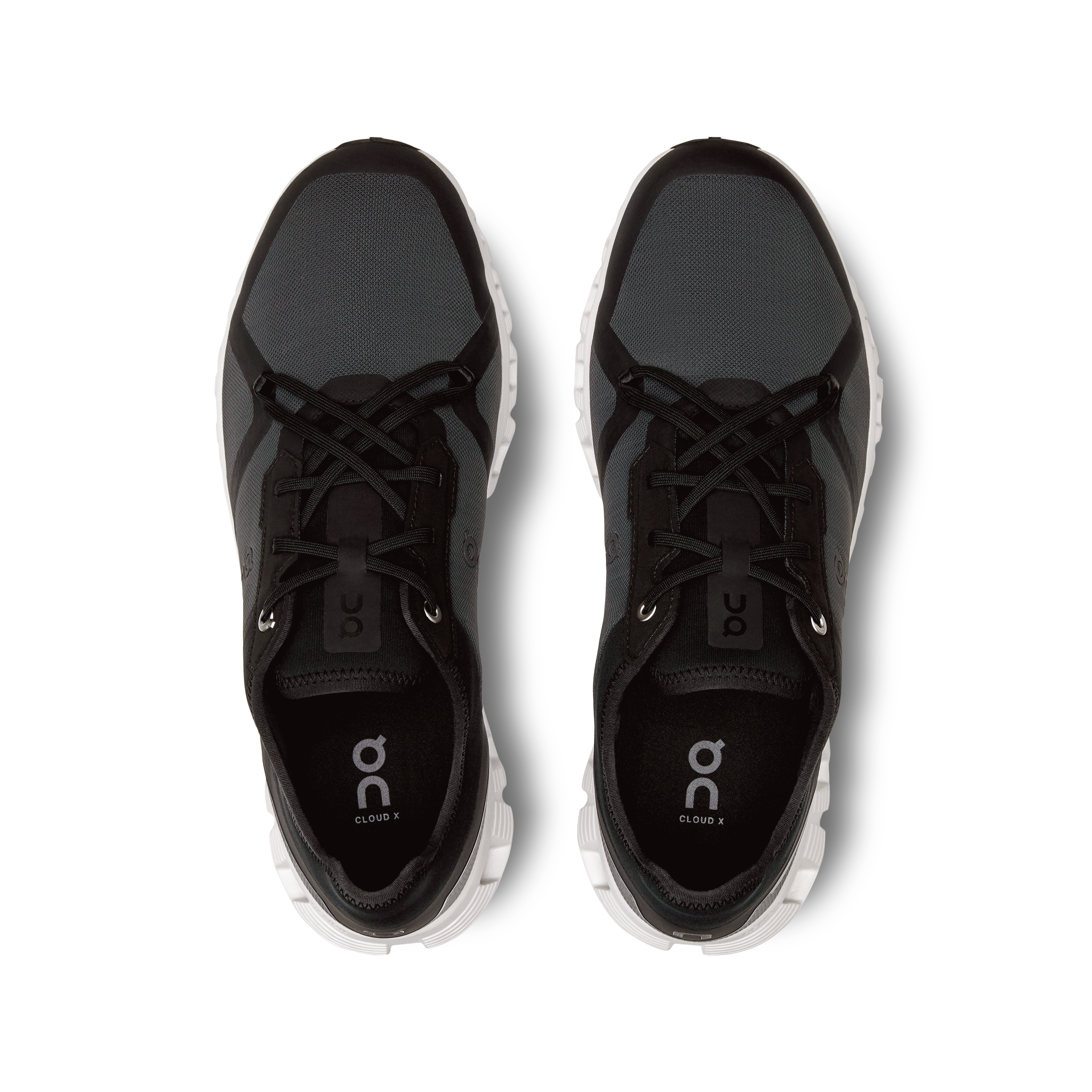 Cloud X 3 AD Black White On Running